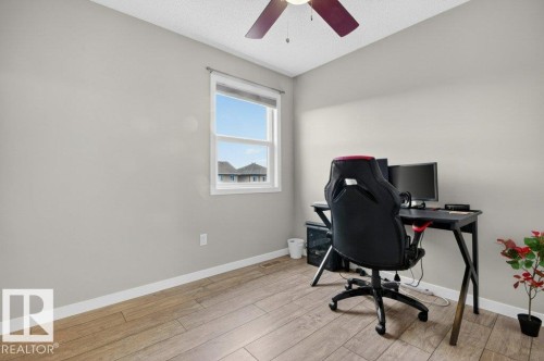 4237 Prowse Way, Edmonton, AB - Indoor