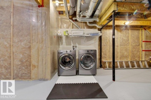 4237 Prowse Way, Edmonton, AB - Indoor Photo Showing Laundry Room