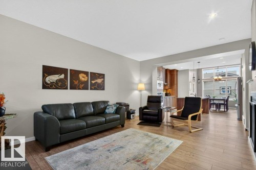 4237 Prowse Way, Edmonton, AB - Indoor Photo Showing Living Room