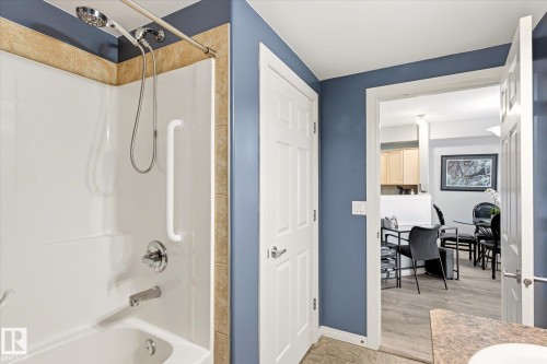 #103 45 Inglewood Dr, St. Albert, AB - Indoor Photo Showing Bathroom