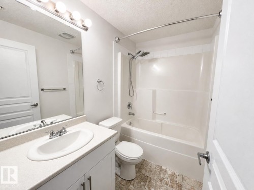 #244 301 Clareview Station Dr Nw, Edmonton, AB - Indoor Photo Showing Bathroom