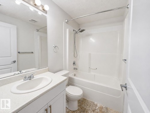 #244 301 Clareview Station Dr Nw, Edmonton, AB - Indoor Photo Showing Bathroom