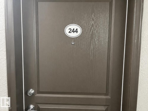 #244 301 Clareview Station Dr Nw, Edmonton, AB - Indoor