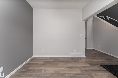 8811 223 Street Nw, Edmonton, AB - Indoor Photo Showing Other Room