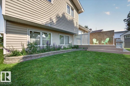 10 Westmews, Fort Saskatchewan, AB - Outdoor