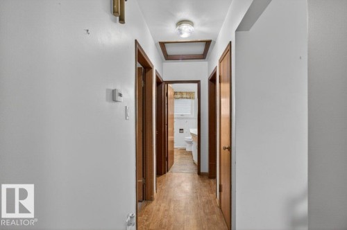 5216 89 Avenue Nw, Edmonton, AB - Indoor Photo Showing Other Room