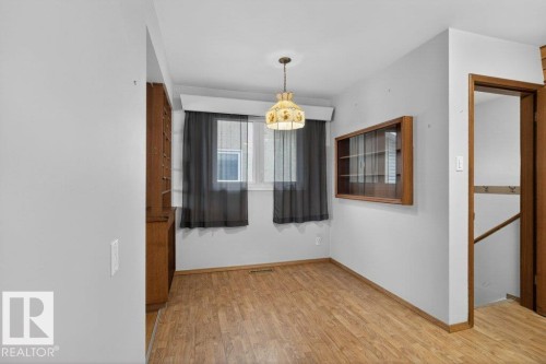 5216 89 Avenue Nw, Edmonton, AB - Indoor Photo Showing Other Room