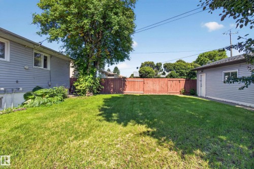 5216 89 Avenue Nw, Edmonton, AB - Outdoor