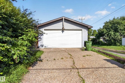 5216 89 Avenue Nw, Edmonton, AB - Outdoor