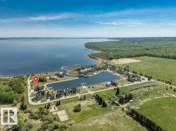 12 Sunset Harbour Rural Wetaskiwin County, AB T0C 2V0