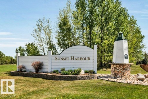 12 Sunset Harbour, Rural Wetaskiwin County, AB 
