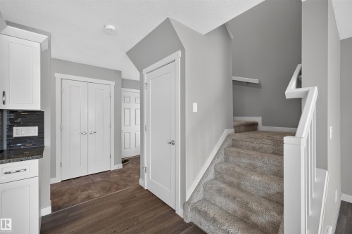 1107 162 Street Sw, Edmonton, AB - Indoor Photo Showing Other Room