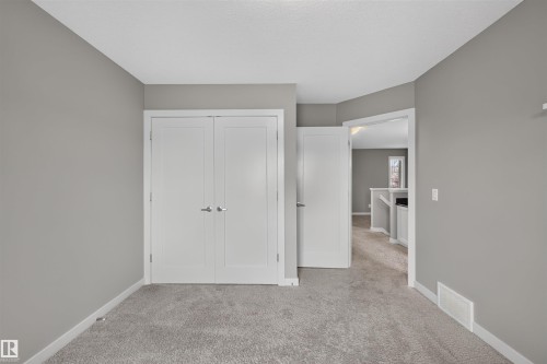 1107 162 Street Sw, Edmonton, AB - Indoor Photo Showing Other Room