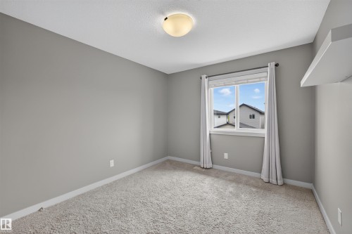 1107 162 Street Sw, Edmonton, AB - Indoor Photo Showing Other Room