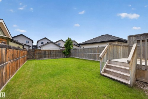 1107 162 Street Sw, Edmonton, AB - Outdoor