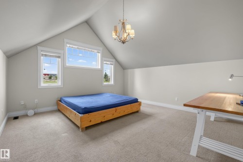 6311 Mann Place Nw, Edmonton, AB - Indoor Photo Showing Bedroom