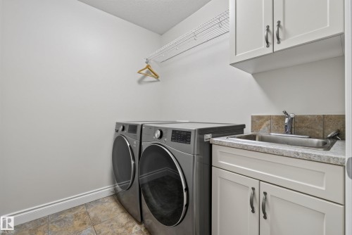 6311 Mann Place Nw, Edmonton, AB - Indoor Photo Showing Laundry Room