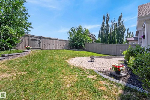 6311 Mann Place Nw, Edmonton, AB - Outdoor