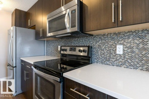 3119 Carpenter Landing Landing, Edmonton, AB - Indoor Photo Showing Kitchen With Stainless Steel Kitchen