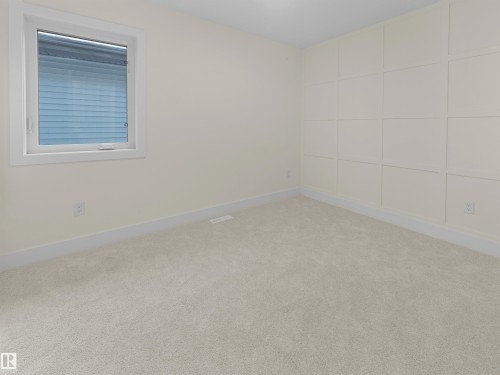 8136 77 Avenue Nw, Edmonton, AB - Indoor Photo Showing Other Room