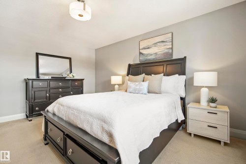 9844 75 Avenue Nw, Edmonton, AB - Indoor Photo Showing Bedroom