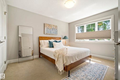 9844 75 Avenue Nw, Edmonton, AB - Indoor Photo Showing Bedroom