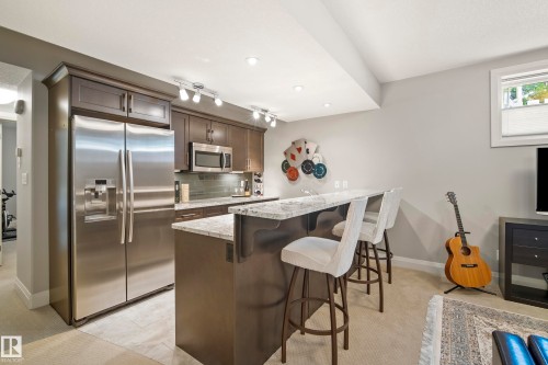 9844 75 Avenue Nw, Edmonton, AB - Indoor Photo Showing Kitchen With Upgraded Kitchen