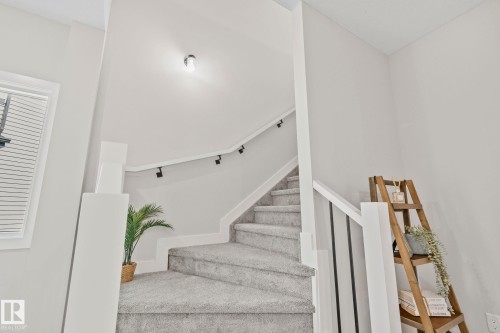 579 Kleins Crescent, Leduc, AB - Indoor Photo Showing Other Room