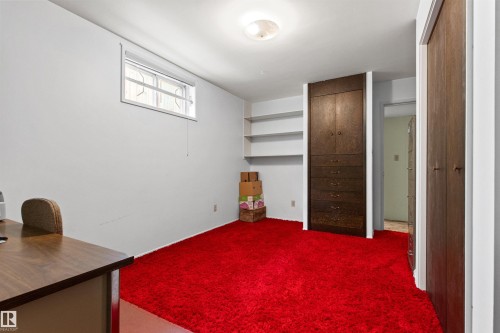 12316 135 Avenue Nw, Edmonton, AB - Indoor