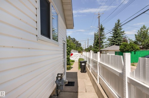 12316 135 Avenue Nw, Edmonton, AB - Outdoor With Exterior