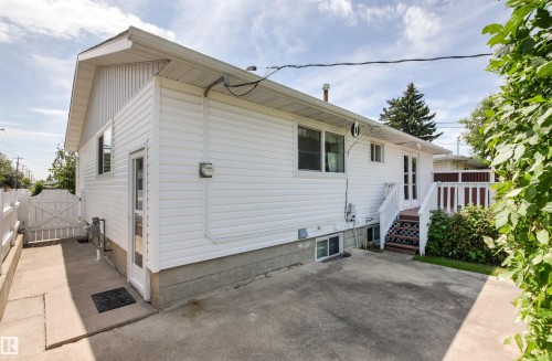 12316 135 Avenue Nw, Edmonton, AB - Outdoor With Exterior