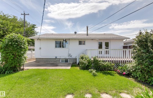 12316 135 Avenue Nw, Edmonton, AB - Outdoor With Deck Patio Veranda