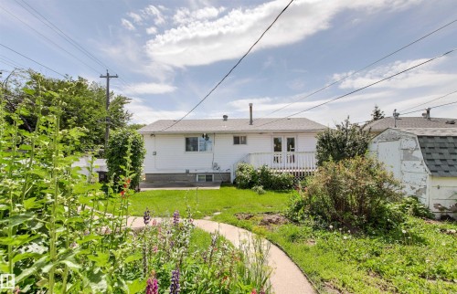 12316 135 Avenue Nw, Edmonton, AB - Outdoor