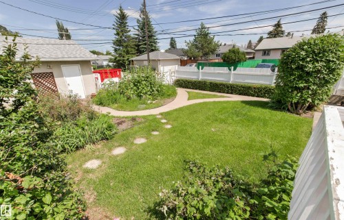 12316 135 Avenue Nw, Edmonton, AB - Outdoor
