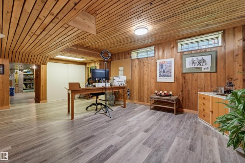 8724 187 Street Nw, Edmonton, AB - Indoor