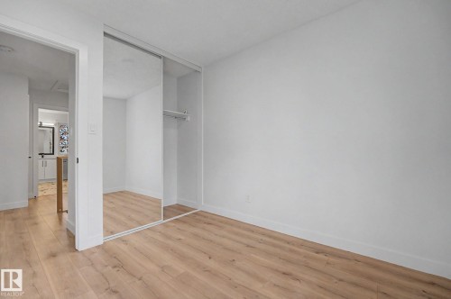 17084 67 Avenue Nw, Edmonton, AB - Indoor Photo Showing Other Room
