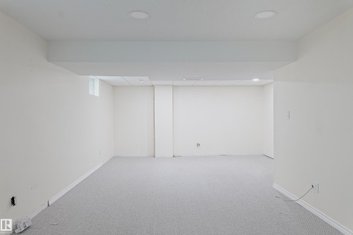 5407 60 Ave, Barrhead, AB - Indoor Photo Showing Other Room