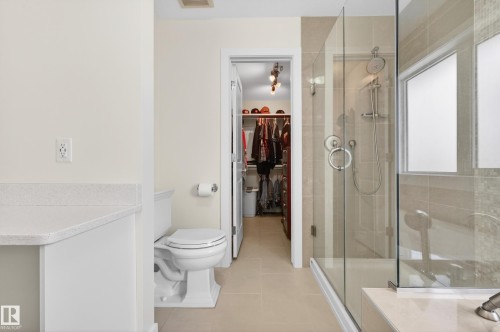 21147 48 Avenue, Edmonton, AB - Indoor Photo Showing Bathroom