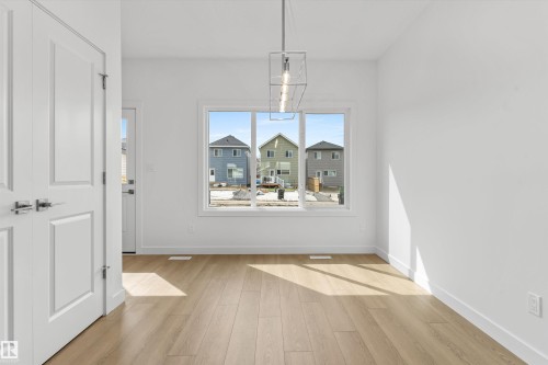 107 Sereno Lane, Fort Saskatchewan, AB - Indoor Photo Showing Other Room