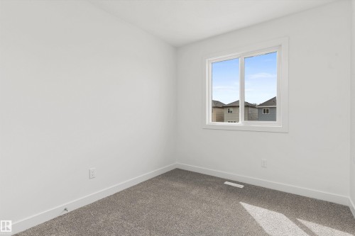 107 Sereno Lane, Fort Saskatchewan, AB - Indoor Photo Showing Other Room