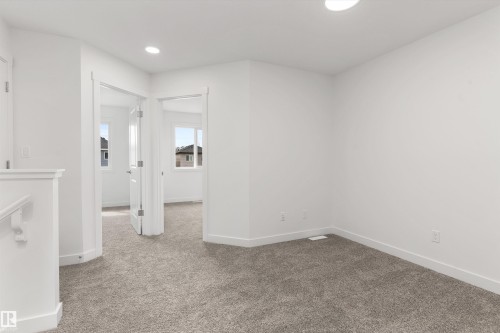 107 Sereno Lane, Fort Saskatchewan, AB - Indoor Photo Showing Other Room