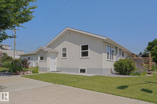 4921 54 Avenue, Stony Plain, AB - Outdoor