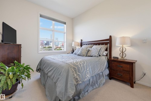#511 9503 101 Av Nw, Edmonton, AB - Indoor Photo Showing Bedroom