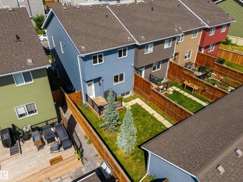 2627 Maple Way Nw, Edmonton, AB - Outdoor With Exterior