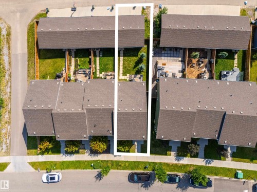 2627 Maple Way Nw, Edmonton, AB - Outdoor