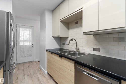 5 Mcleod Place Nw, Edmonton, AB - Indoor Photo Showing Kitchen With Double Sink