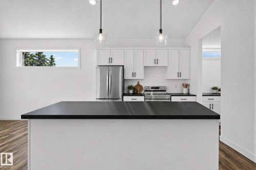 4804 53 Avenue, Thorsby, AB - Indoor Photo Showing Kitchen With Stainless Steel Kitchen With Upgraded Kitchen