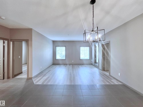 #106 160 Magrath Rd Nw, Edmonton, AB - Indoor Photo Showing Other Room