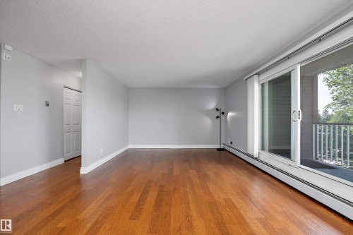 #315 5520 Riverbend Rd Nw, Edmonton, AB - Indoor Photo Showing Other Room