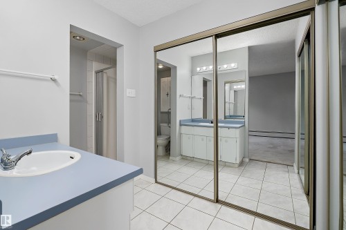 #315 5520 Riverbend Rd Nw, Edmonton, AB - Indoor Photo Showing Bathroom